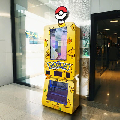 Автоматизированный торговый автомат с сенсорным экраном для карточек Pokémon TCG Pikachu